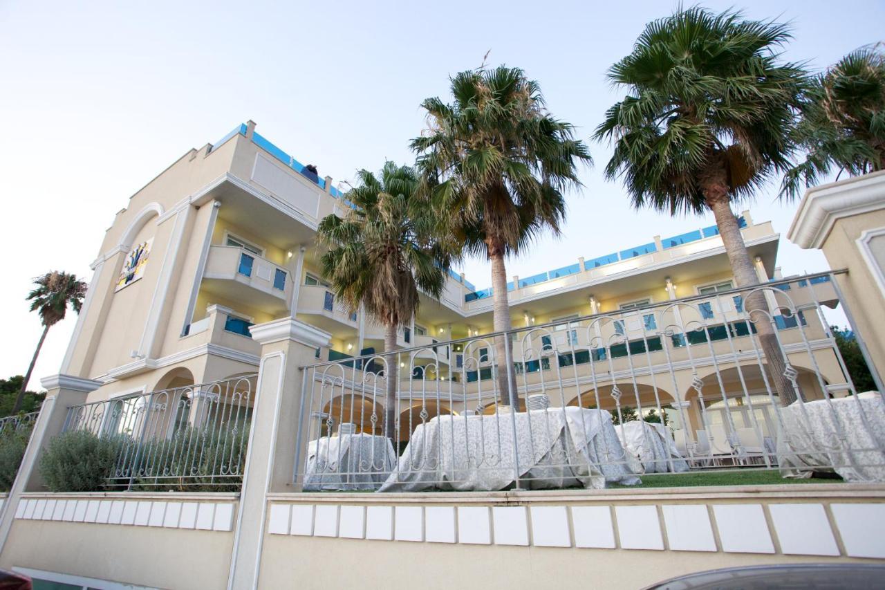 Gardenia Hotel لاتْسّارو المظهر الخارجي الصورة