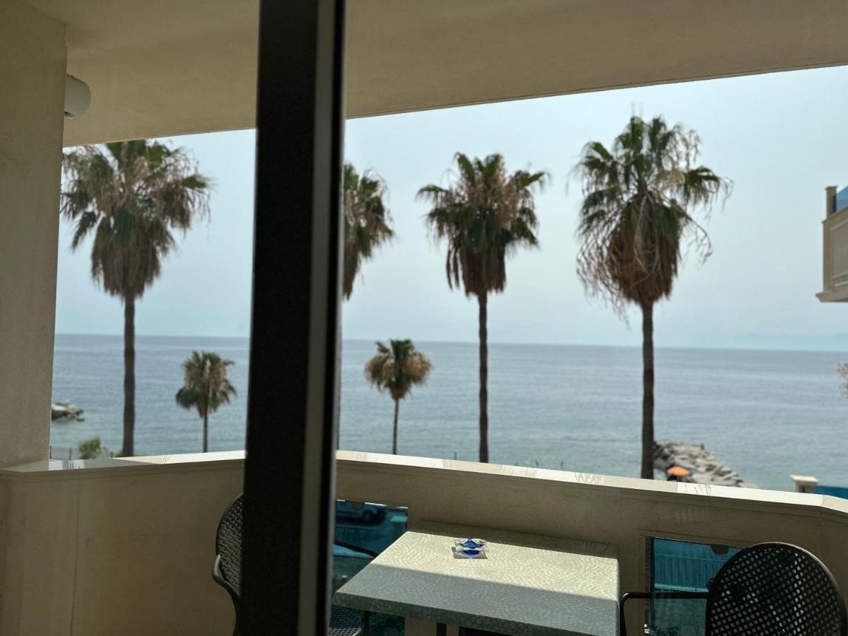Gardenia Hotel لاتْسّارو المظهر الخارجي الصورة
