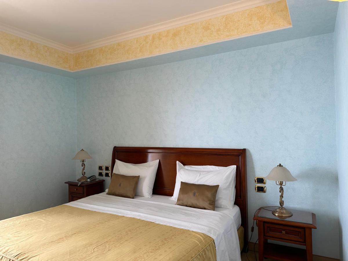 Gardenia Hotel لاتْسّارو المظهر الخارجي الصورة