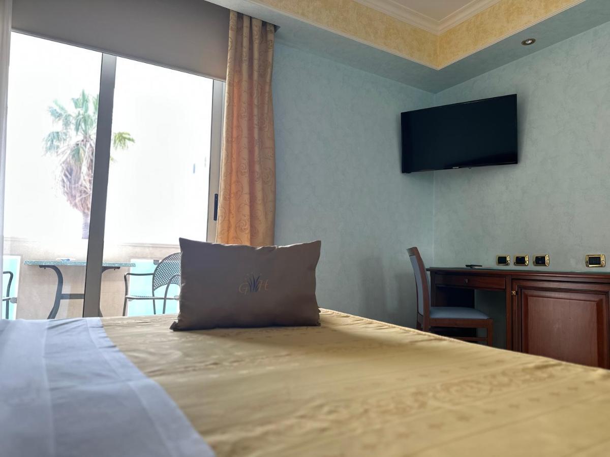 Gardenia Hotel لاتْسّارو المظهر الخارجي الصورة
