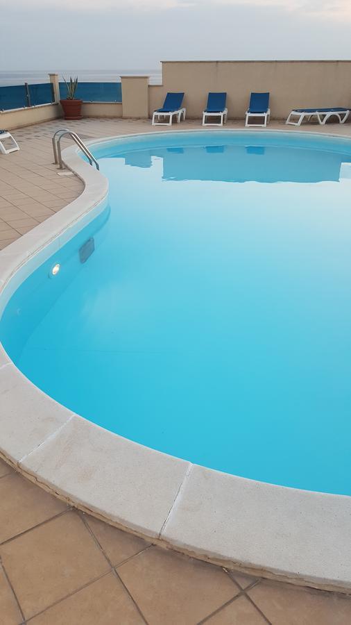 Gardenia Hotel لاتْسّارو المظهر الخارجي الصورة