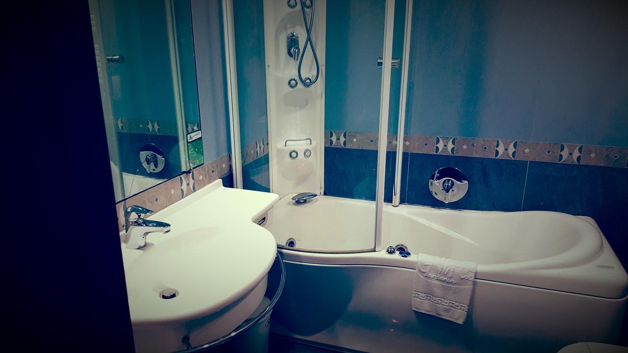 Gardenia Hotel لاتْسّارو المظهر الخارجي الصورة
