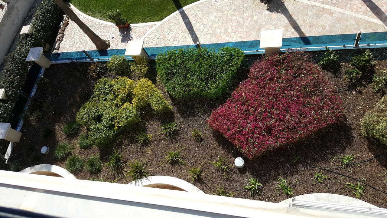 Gardenia Hotel لاتْسّارو المظهر الخارجي الصورة